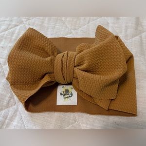 Brown Design Toddler Sized Head Wrap